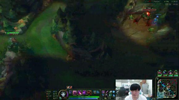 Uzi单排到世界第一中单faker 结果是比一比谁更