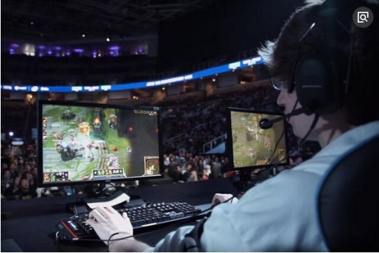 电竞赛事直播炙手可热 斗鱼包揽2018顶级赛事