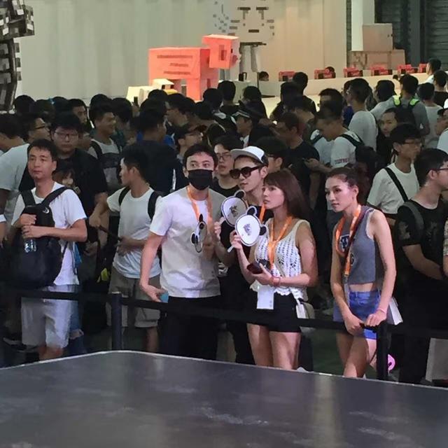 ��˼������ChinaJoy ����ץ�Ϲ���