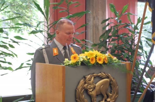 芬兰军校允许电竞选手入伍玩游戏