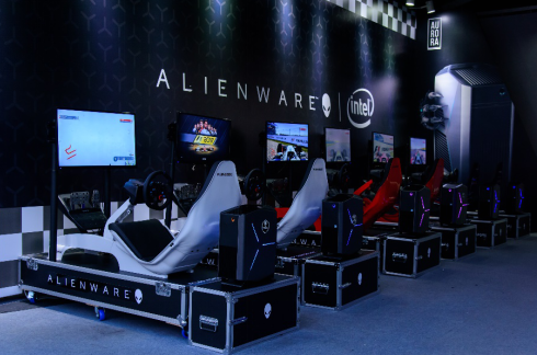 炫酷科技席卷F1赛场 ALIENWARE带你享极限赛车竞技体验