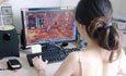 La première bombe sur la figure 囧 Décembre: sauver une femme de jeu solitaire qui la maison