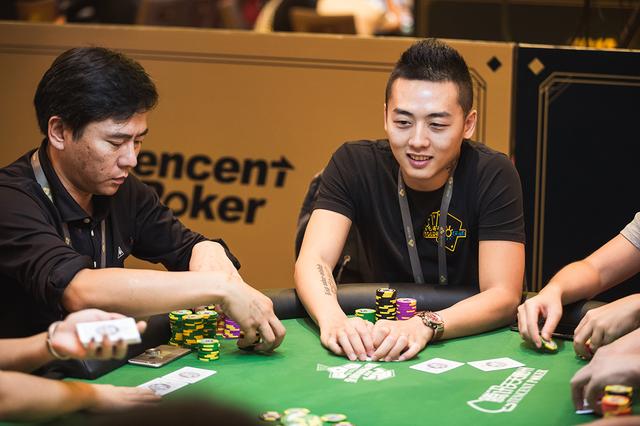 万里挑一 天天德州真人秀线上选手阵容颜值爆表