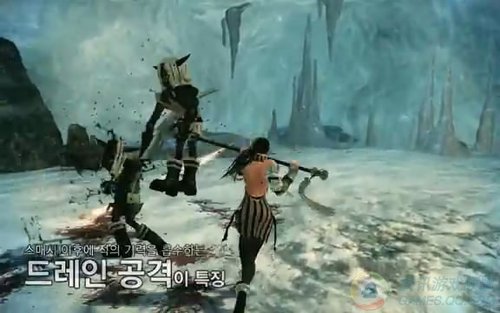 洛奇英雄传最新视频 女魔法师持镰刀战斗