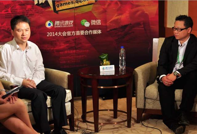 中兴九城的董事长曾学忠以及Gameloft的全球副总裁Henry pa