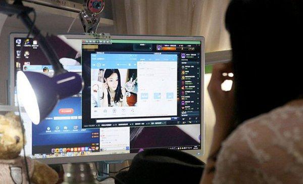 揭开网络主播神秘面纱 私人时间少找不到男朋