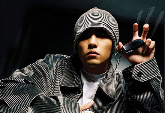 周杰伦爆LOL主题曲歌词:跟着盖伦转圈圈