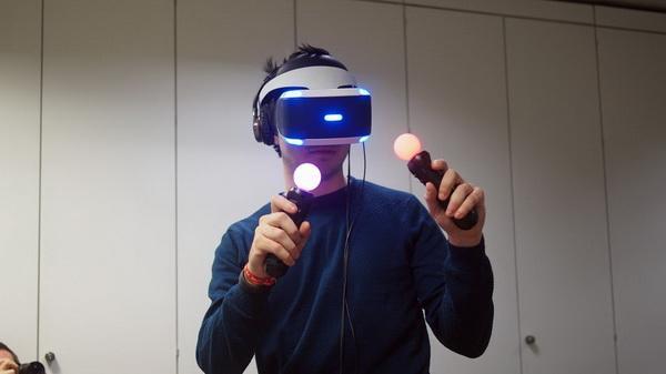 三大虚拟现实VR头盔 到底谁的更值得买