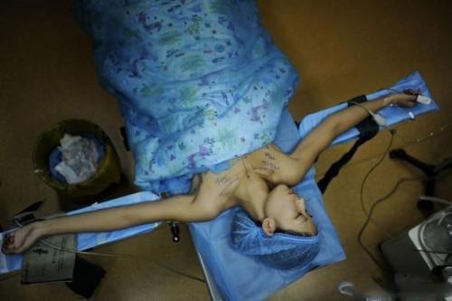 绅士<em>学园</em>:星际冠军私房照 肉感萌妹超性感_游