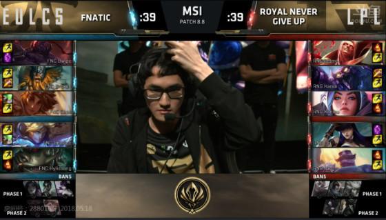 RNG兵不血刃3-0击败FNC RNG挺进决赛!