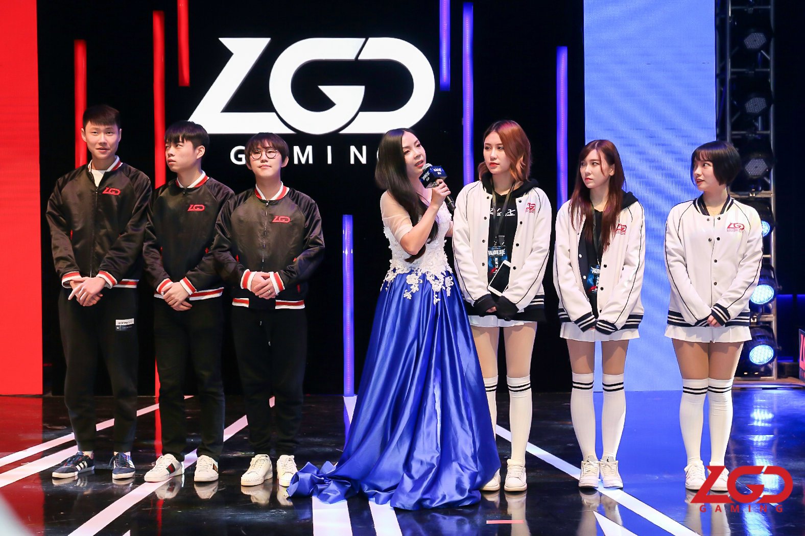 LGD杭州主场电竞综合体开业 七大分部战队亮