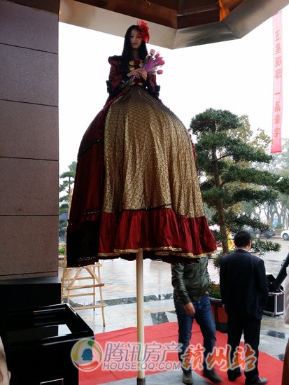 一品五星级营销中心璀璨开放 五星护照办理_频