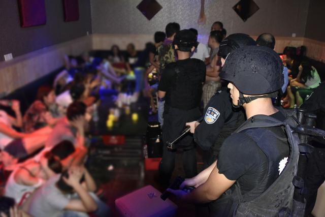 广州特警 维稳处突