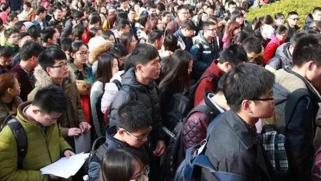 参加考试的东莞人注意,国考最大规模补录!