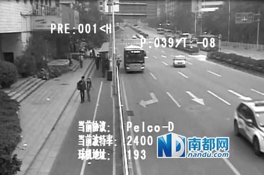 深圳公交司机扶摔倒老太送医被讹 监控证清白