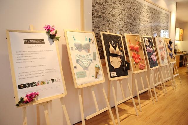 做率真女人 康妮雅无钢圈<em>文胸</em>首发<em>主题</em>工作坊