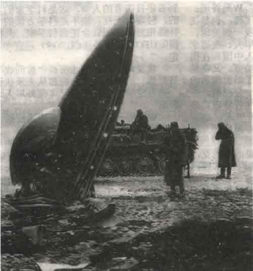 美国公布外星人尸体和坠毁的飞碟照片