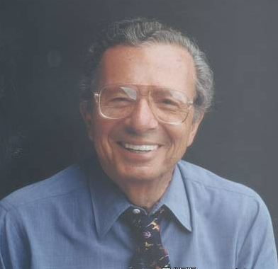 在最严峻时刻,西方老牌艺术媒体正在进行的并购与开拓