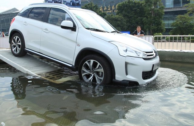 飞越艰险:零距离接触雪铁龙C4 Aircross