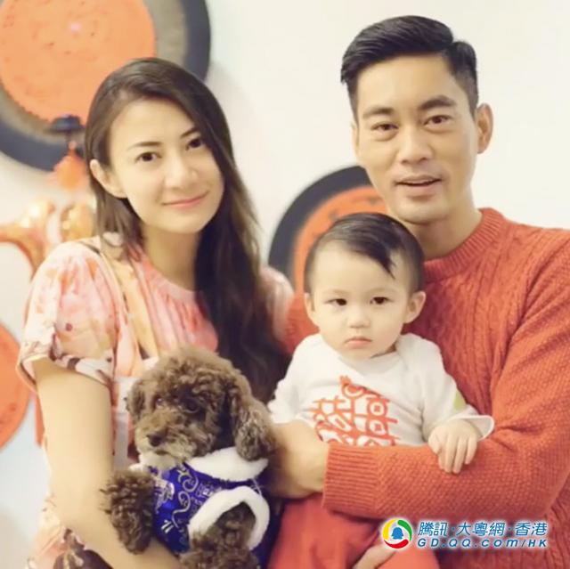 37岁黄伊汶身材升级 穿火辣泳衣是为了去哪儿_大粤网_腾讯网