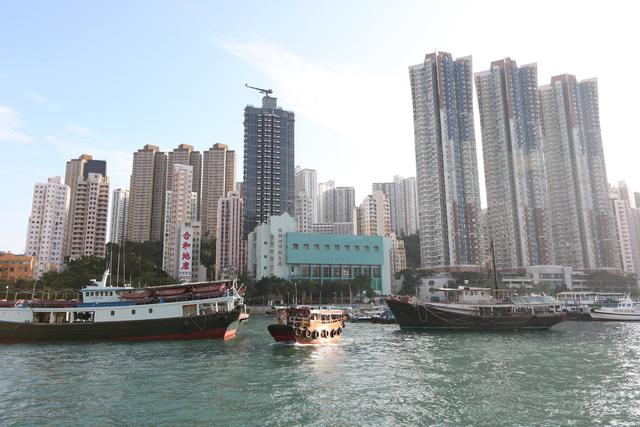 港铁新线路开通 鸭脷洲成家庭客争夺地