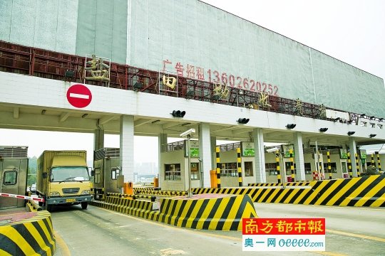深圳将尽快落实货柜车临时停车场建设