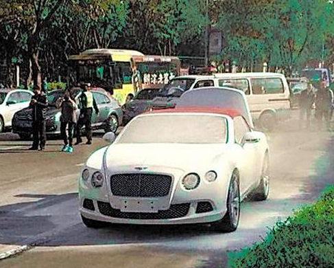 的士哥哥看过来 有妹子主动约你来_大粤网_腾