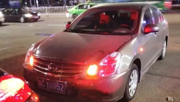 保時捷在珠海被猛撞 女司機不要對方賠一分錢