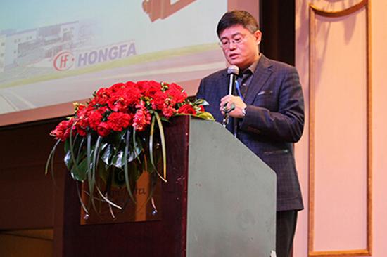2015年中国新能源汽车高峰论坛盛大召开