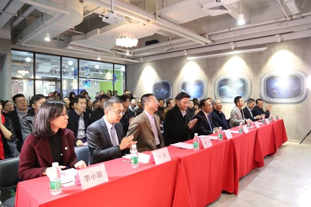 两岸四地,一夕花开||广州大学城港澳台青年创新