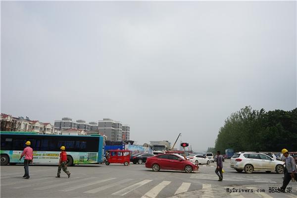 郑州富士康经济总量_郑州富士康图片(3)