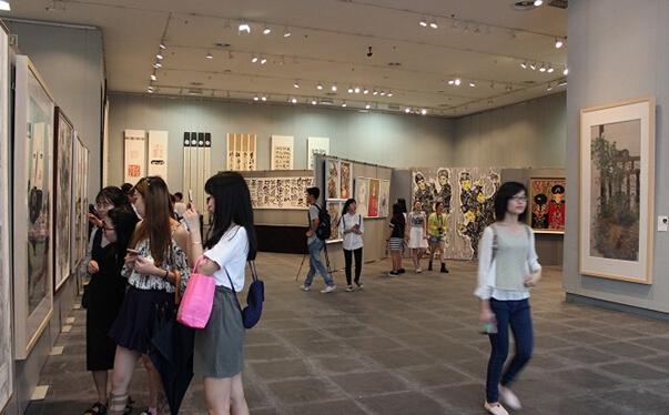 2015广州美术学院本科毕业作品展_大粤网_腾讯网