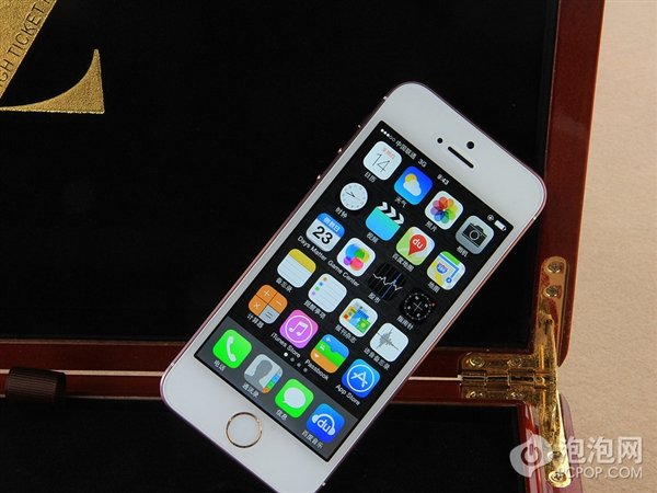 粉色限量版<em>iPhone</em> 5S <em>送女友</em>最好的礼物_大粤