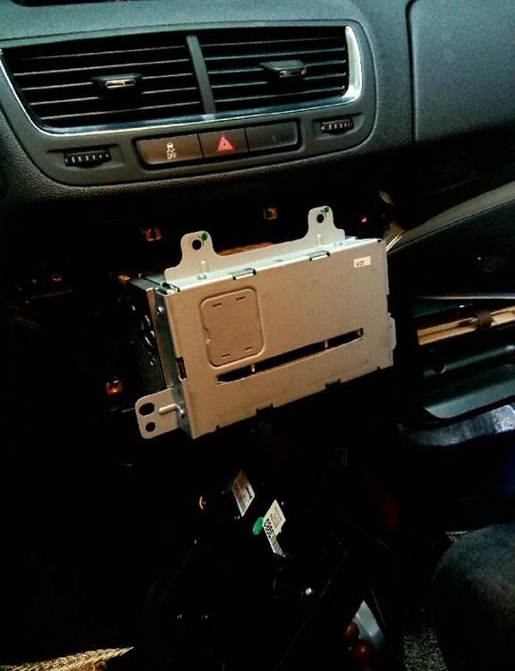 别克车主的 路畅车载导航安装记!