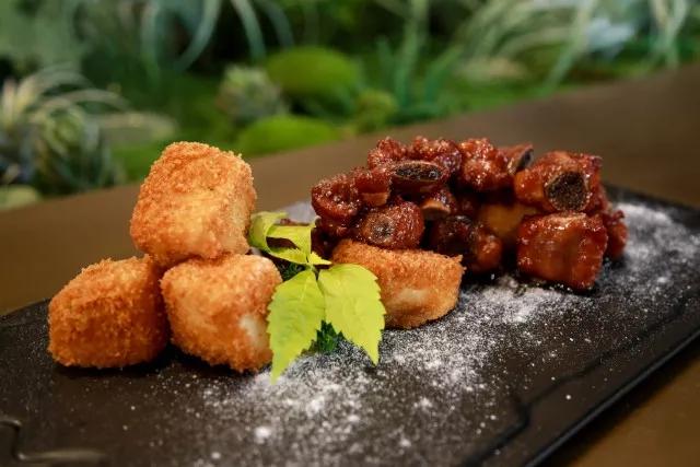 ��ɽ�����غ����ϻ�԰�Ƶꡪ�����жȼ����չ�����ѡ֮��