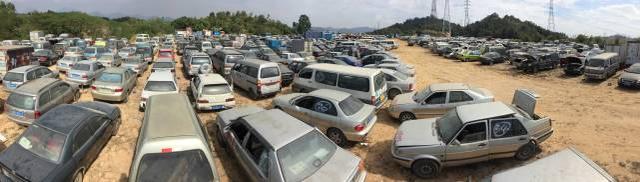 老舊車提前報廢最高補貼3萬！深圳車主排隊3天隊伍超