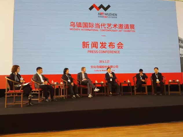 ������ʵ�����������չ��Ļ