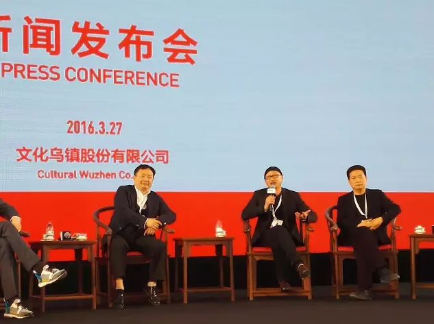 ������ʵ�����������չ��Ļ