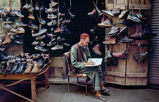 Steeve McCury 书虫的读书境界摄影集