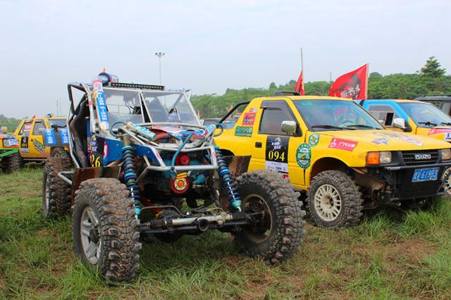 美的鹭湖举办场地越野赛 132名车手参与角逐_大粤网_腾讯网