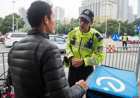 1天查扣2525輛違法車拘留547人！深圳交警動(dòng)真格了