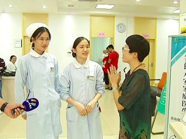 佛山禪城一女子突然倒下 財物掉了一地