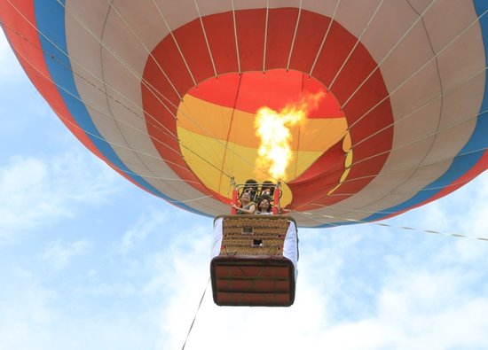 惠州合宝bmw热气球飞行体验日 圆满落幕