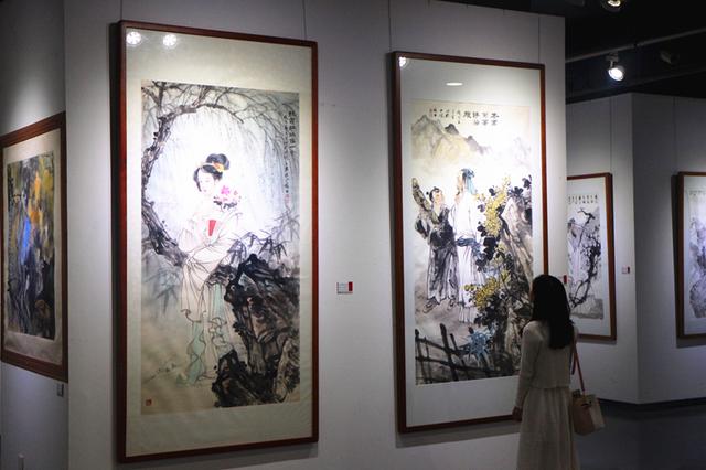 �������£���ī�����ȡ����������黭����չ��������