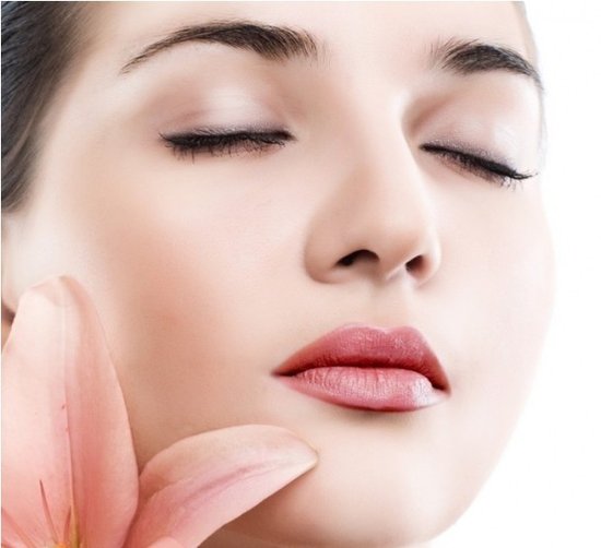 专家解析:<em>女性最容易长斑</em>的四个时期_大粤网_