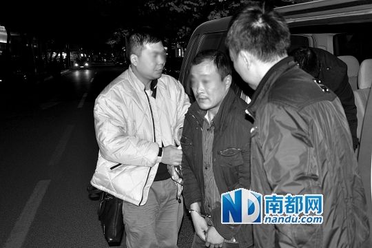 广州男子电线勒死朋友抢劫3万 打工逃亡20年