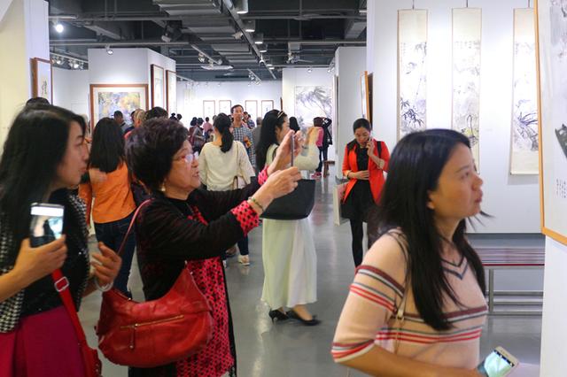 �������£���ī�����ȡ����������黭����չ��������