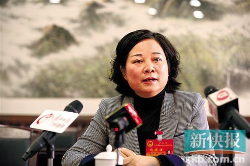 越秀区区长:今年重点解决孩子校外托管问题