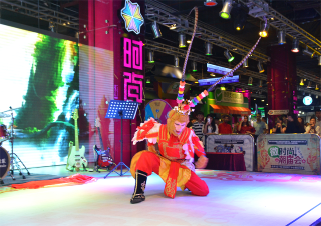 华南首家微信支付旗舰商城落户时尚天河 逛潮