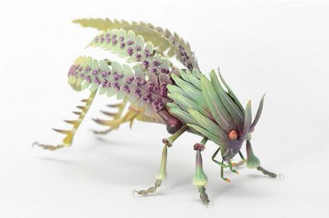 日本艺术家Hiroshi Shinno创作的仿真昆虫雕塑